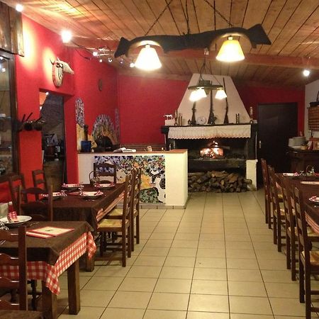 Auberge Champetre Boulogne-sur-Gesse Екстериор снимка